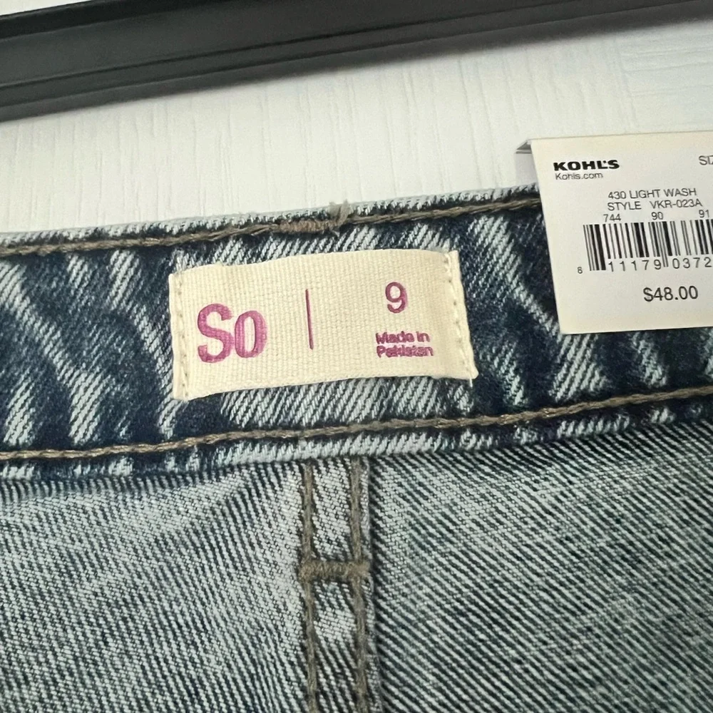 SO | NWT light washed high rise boot cut jeans - 9 juniors - Picture 7 of 8